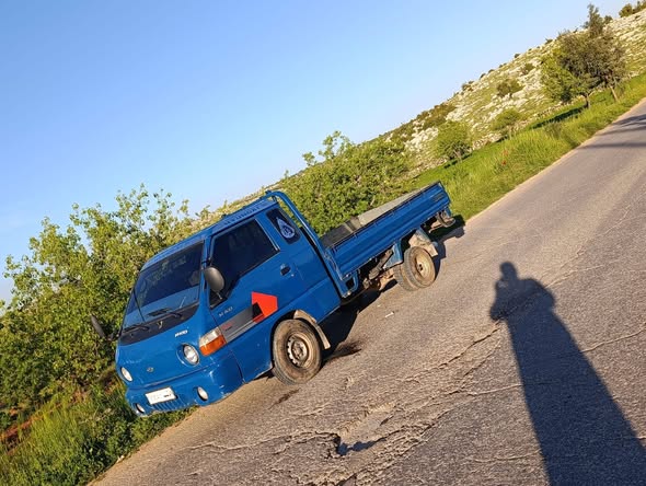 هونداي H-100 1998 - صورة 1