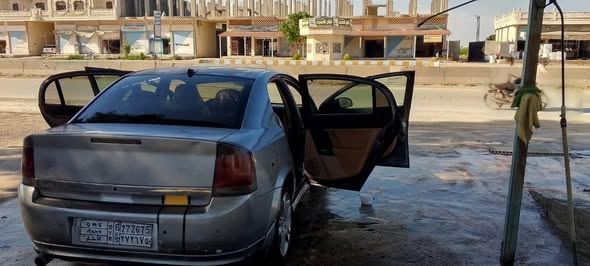 اوبل فيكترا 2004 - صورة 4