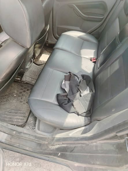 فورد تيتانيوم 2008 - صورة 4
