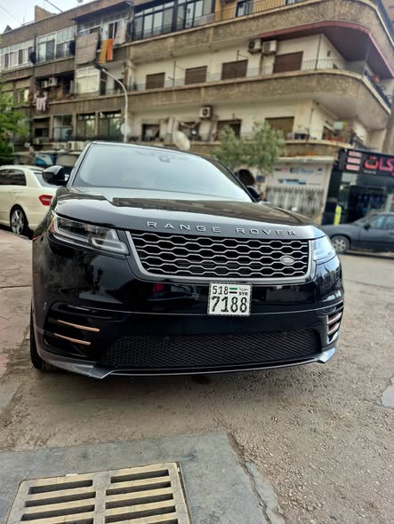 رنج روفر فيلر 2018 - صورة 2