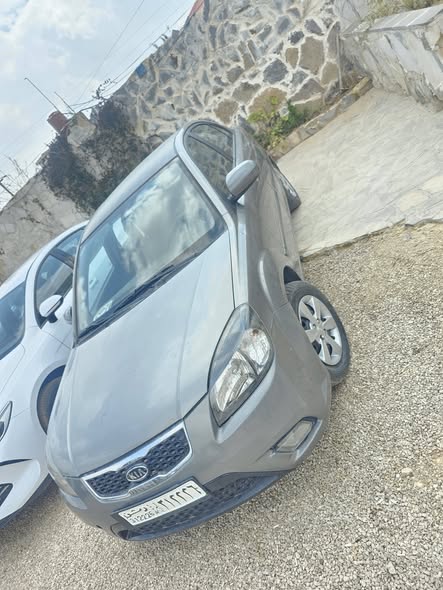 كيا ريو 2011 - صورة 2