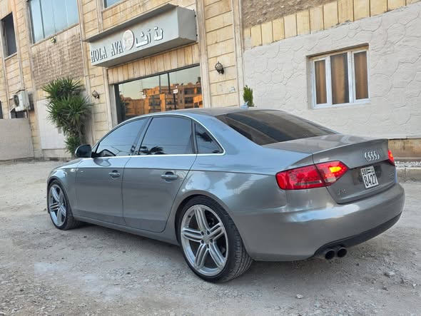 اودي A4 2010 - صورة 5