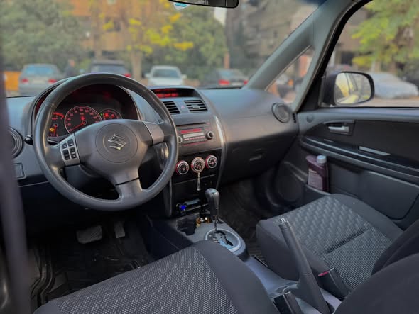 سوزوكي SX4 2008 - صورة 4