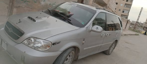 كيا كرنفال 2004 - صورة 2