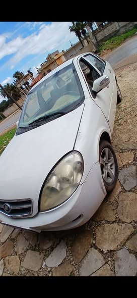 ليفان 520 2008 - صورة 5