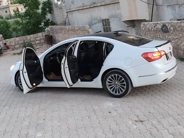 كيا كادينزا 2010 - صورة 5