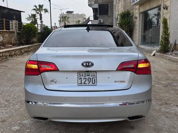 كيا كي 7 2012 - صورة 2