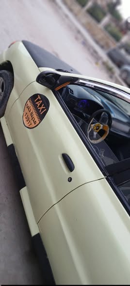 كيا ريو 2002 - صورة 2