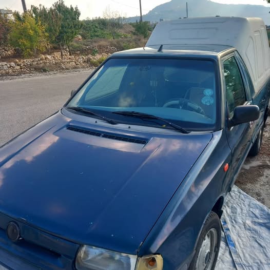 سكودا بيك أب 1998