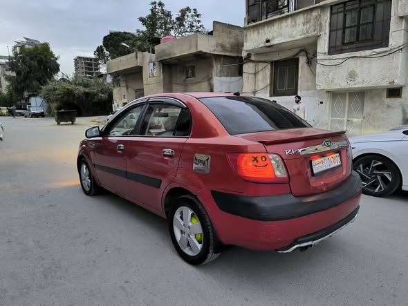 كيا ريو 2010 - صورة 3