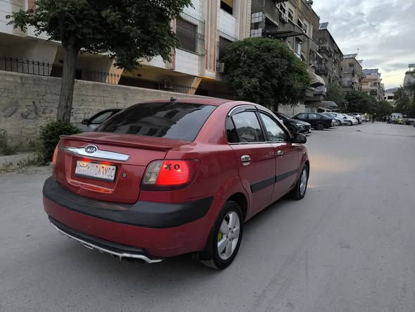 كيا ريو 2010 - صورة 4