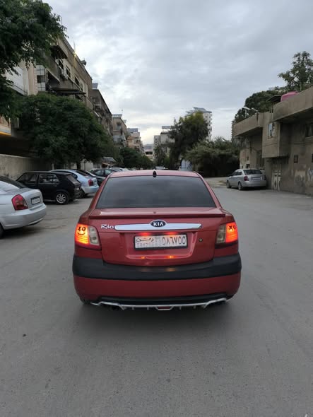 كيا ريو 2010 - صورة 5