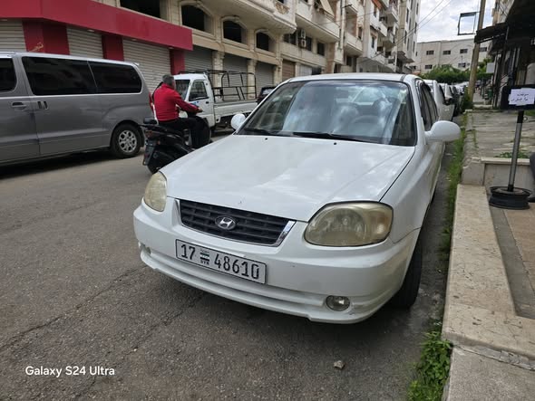 هيونداي اكسنت 2004 - صورة 1