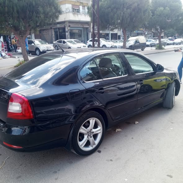سكودا أوكتافيا 2008 - صورة 3