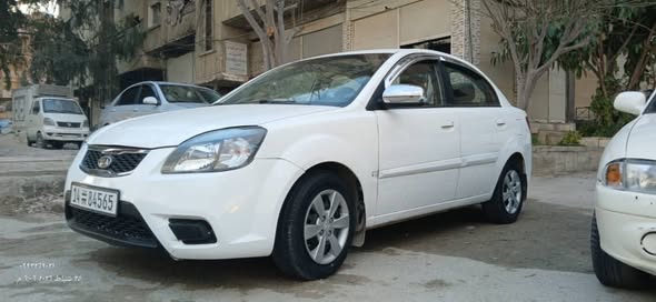 كيا ريو 2010 - صورة 1