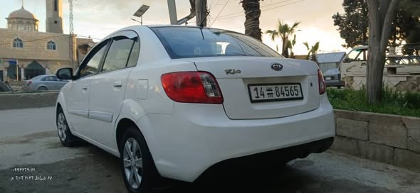 كيا ريو 2010 - صورة 4