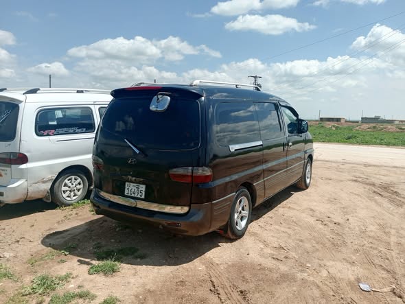 هيونداي اتش-1 2002 - صورة 5