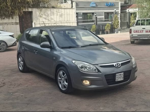 هونداي i30 2011 - صورة 5