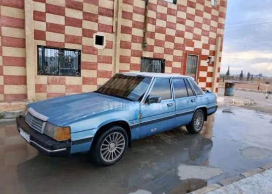 مازدا 929 1984 - صورة 3