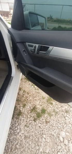 مرسيدس C220 2013 - صورة 2
