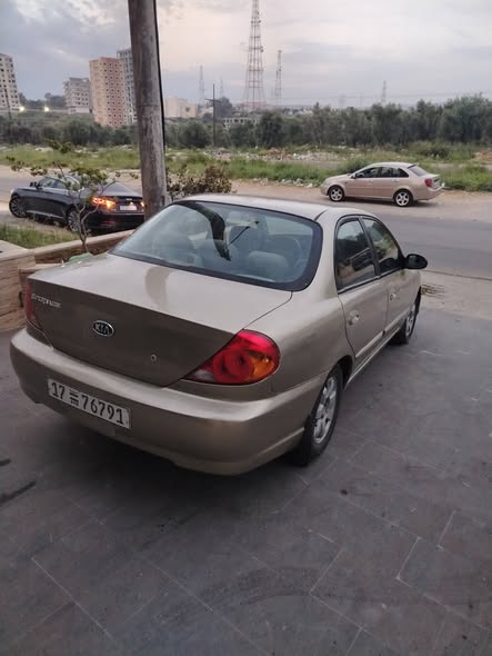 كيا سيفيا 2001 - صورة 3