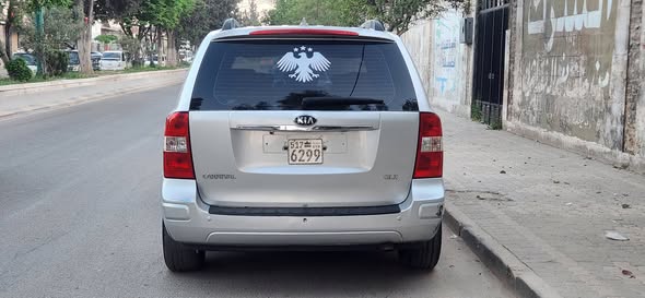 كيا كرنفال 2013 - صورة 3