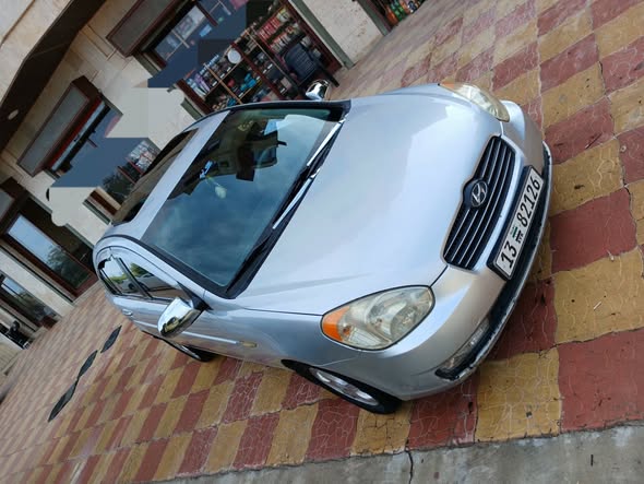 هيونداي فيرنا 2007 - صورة 4