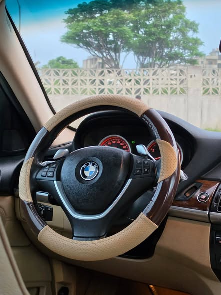 بي ام دبليو X6 2011 - صورة 2