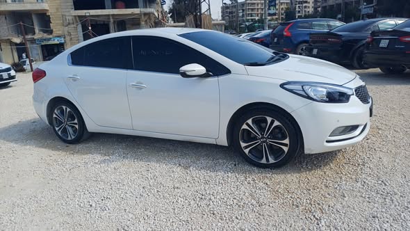كيا كيه 3 2013 - صورة 3