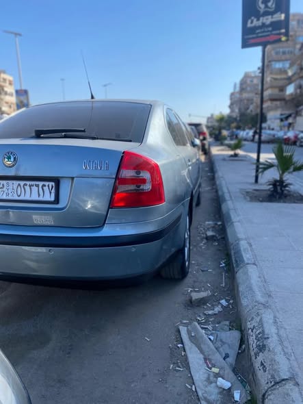 سكودا اوكتافيا 2006 - صورة 4