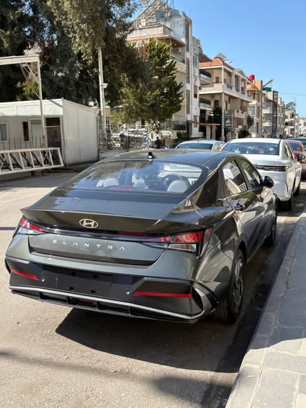 هيونداي النترا 2025 - صورة 2