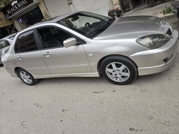 ميتسوبيشي لانسر 2007 - صورة 2