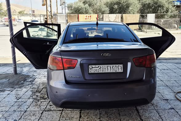 كيا فورتي 2010 - صورة 2