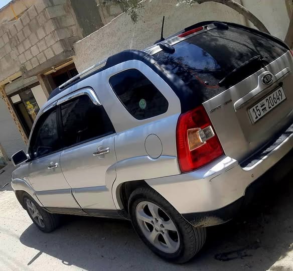 كيا سبورتاج 2010 - صورة 4