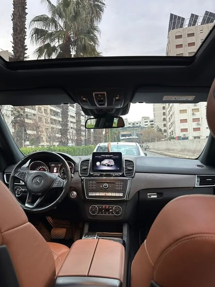 مرسيدس GLE 2018 - صورة 4