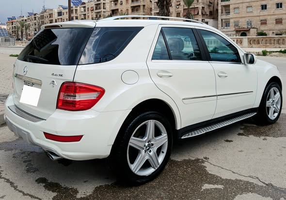 مرسيدس ML 350 2010 - صورة 4