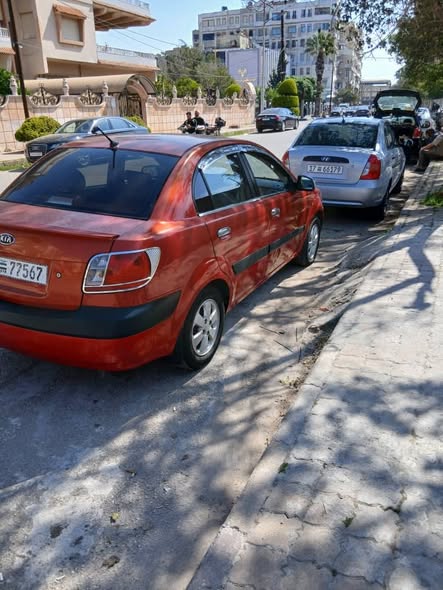 كيا ريو 2009 - صورة 5