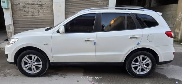 هيونداي سانتافي 2010 - صورة 5