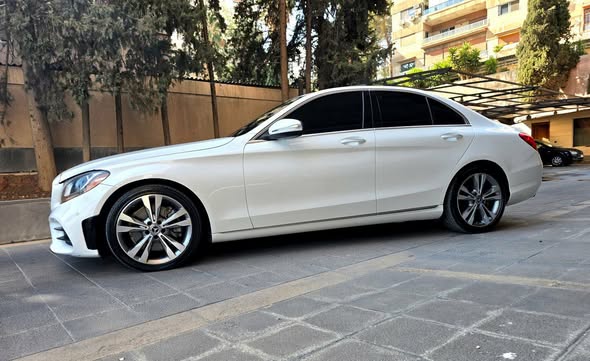 مرسيدس سي 300 2018 - صورة 2
