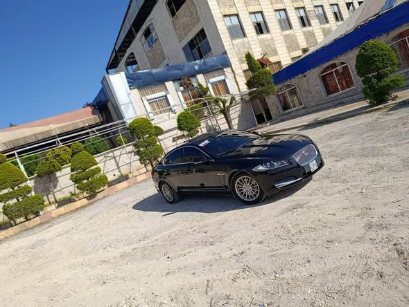 جاكوار XF 2015 - صورة 4