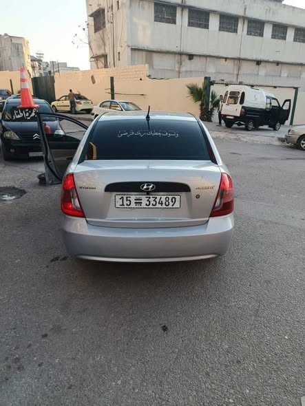 هيونداي فيرنا 2010 - صورة 2