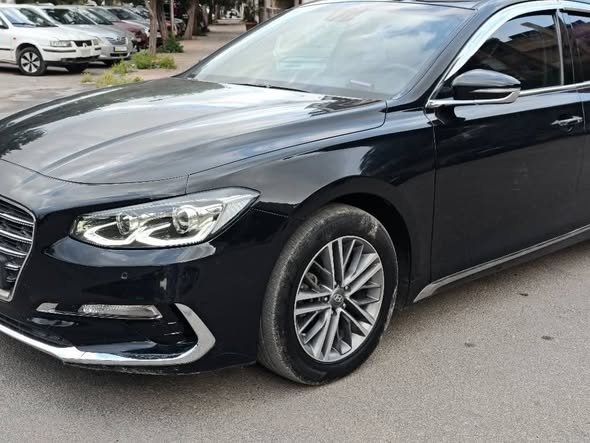 هونداي أزيرا 2018 - صورة 3