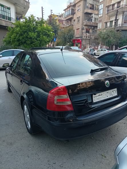 سكودا أوكتافيا 2006 - صورة 2