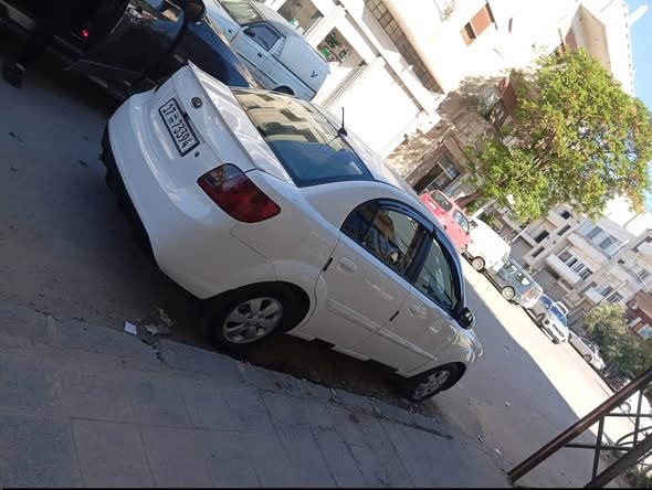 كيا ريو 2011 - صورة 3
