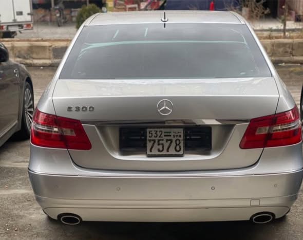 مرسيدس E300 2011 - صورة 2