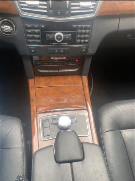 مرسيدس E300 2011 - صورة 3