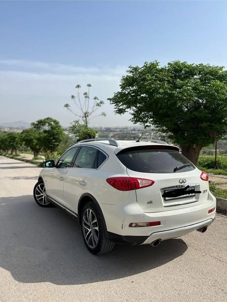 انفينيتي QX50 2016 - صورة 4