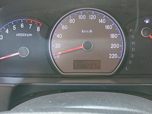 هونداي افانتي 2009 - صورة 4