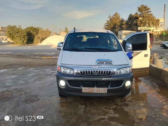 هيونداي H-1 2006 - صورة 4