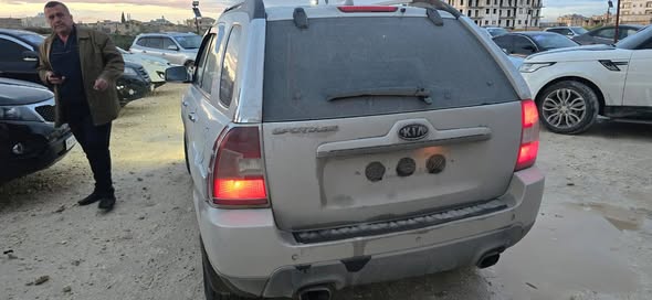 كيا سبورتاج 2008 - صورة 3